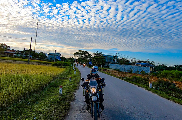 Agence de voyage Moto/Vietnam exploration