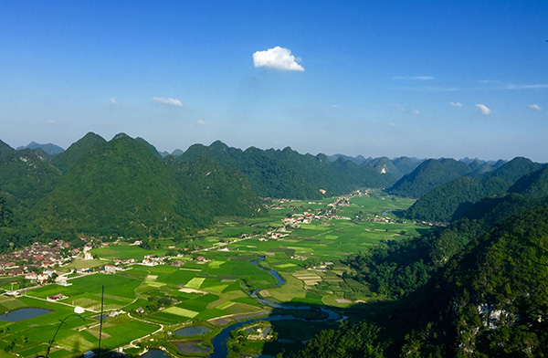 Bacson/Voyagemotovietnam/Vietnamexploration Bacson/Voyagemotovietnam/Vietnamexploration
