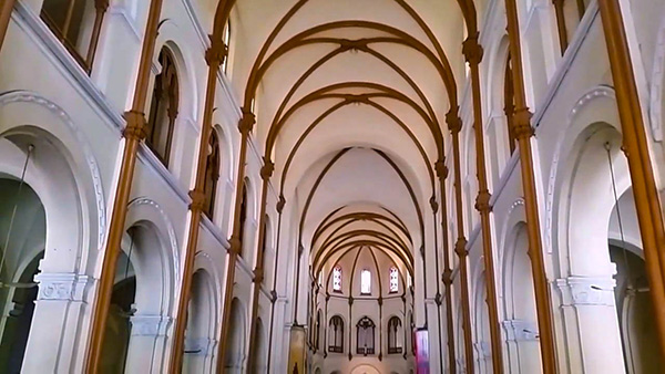 La cathédrale Notre-Dame de Saigon