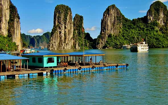  - Day 2: Vung Vien, Bai Tu Long, Hanoi - Bai Tu Long Bay - Vietnam Cruises - Floating village of Vung Vieng