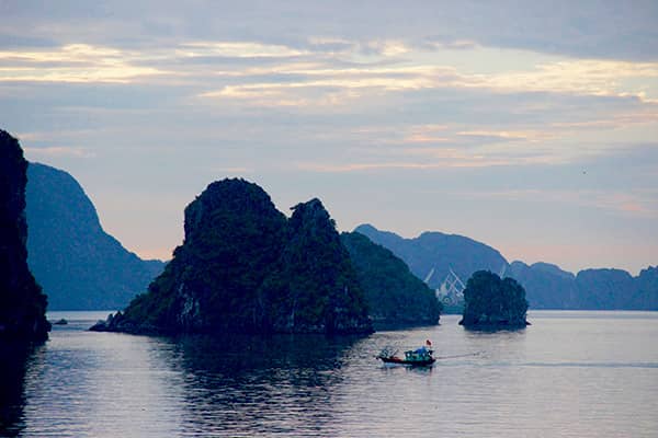 Petit groupe Nord Sud Vietnam - Baie de Lan Ha