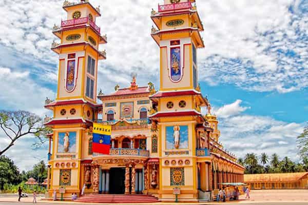 Cao Dai temple - Southern Vietnam