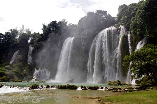  - Day 3: Ba Be, Ban Gioc Falls - Northern Vietnam - Travel in Vietnam - Ban Gioc falls