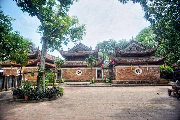 Surroundings of Hanoi - Northern Vietnam - Tay Phuong pagoda