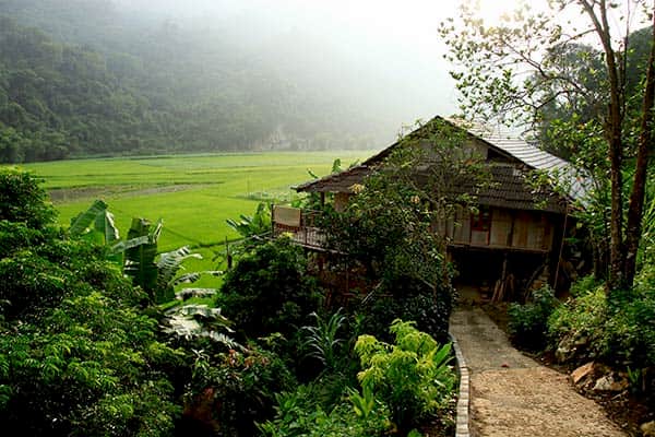 Ba Be lake - Northern Vietnam - Village