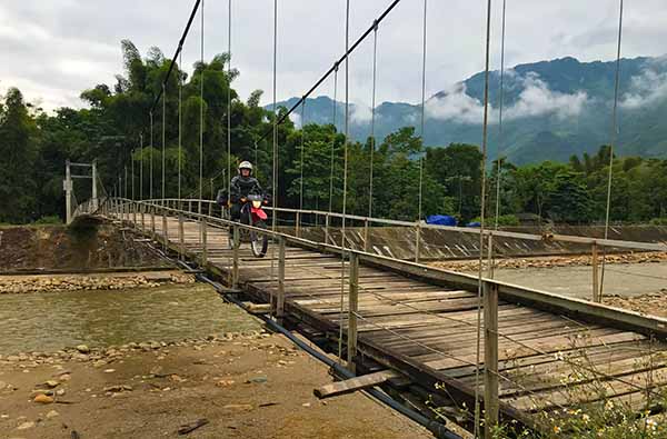 Voyage Moto Vietnam en 12 jours :1186 km en RE Himalayan ou Scram 411 CC